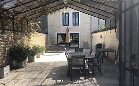 Maison De Pauline, Chablis Vineyard